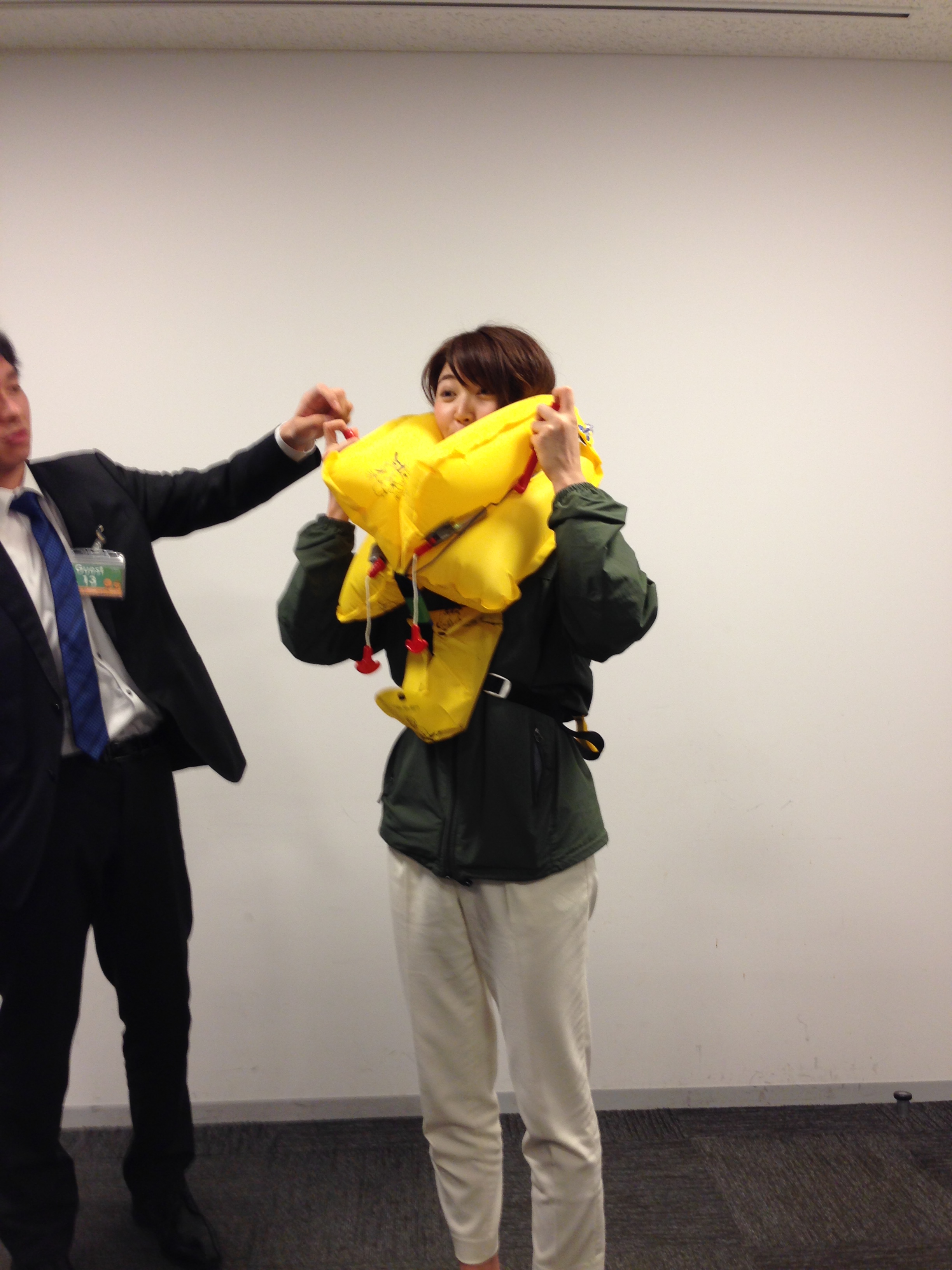 救命胴衣 ライフベスト 飛行機