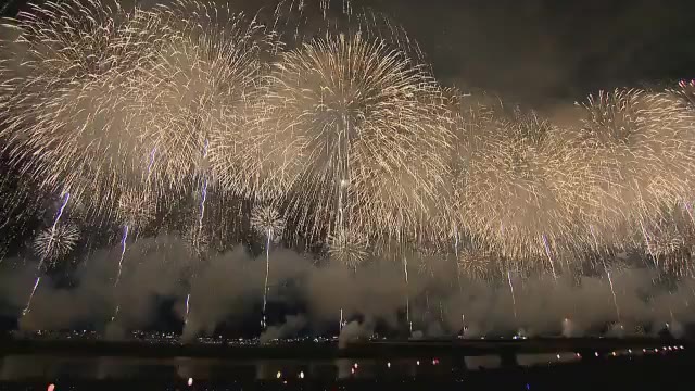 速報 長岡まつり大花火大会 感染の急拡大で開催再検討も正式に開催決定 新潟 長岡市 県内ニュース Nst新潟総合テレビ